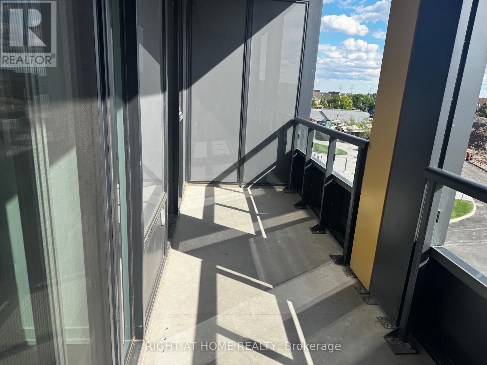 312 - 4878 Powers Common, Burlington, Ontario  L7M 2B4 - Photo 11 - W13484718