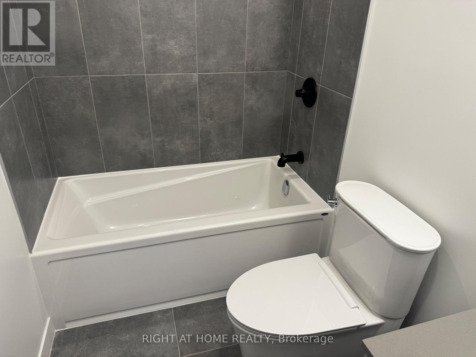 312 - 4878 Powers Common, Burlington, Ontario  L7M 2B4 - Photo 12 - W13484718