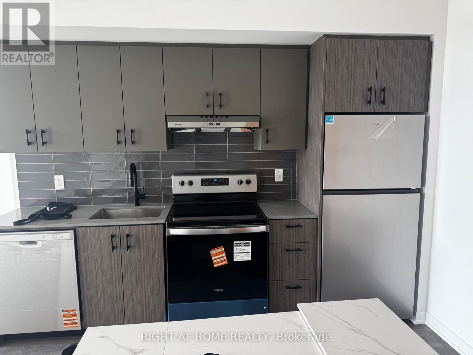 312 - 4878 Powers Common, Burlington, Ontario  L7M 2B4 - Photo 5 - W13484718