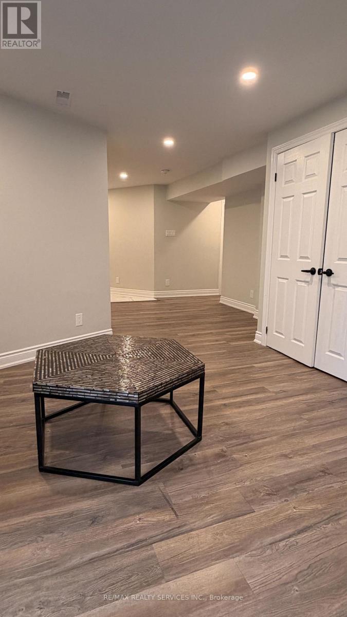 3412 Marmac Crescent, Mississauga, Ontario  L5L 4Z8 - Photo 5 - W13484808