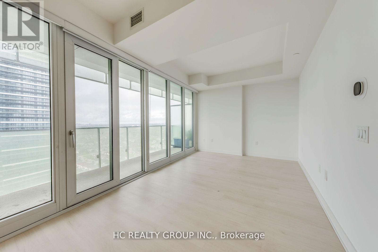 2805 - 3900 Confederation Parkway, Mississauga, Ontario  L5B 0M3 - Photo 11 - W13484854