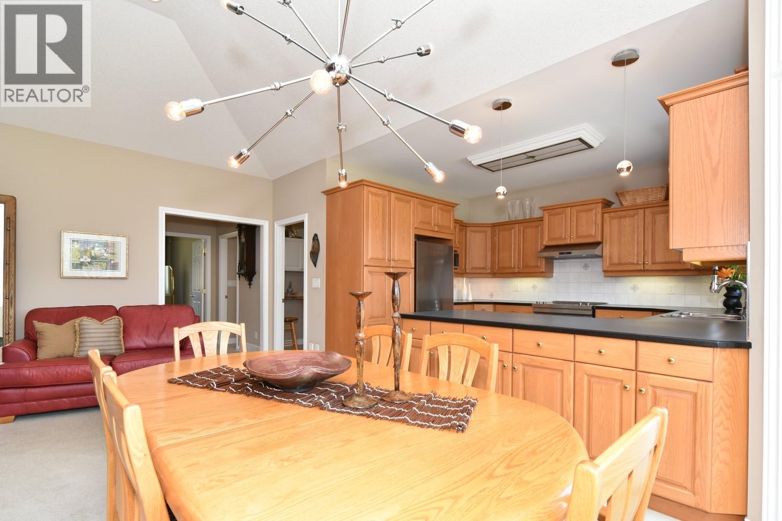 2675 Doebert Road, Blind Bay, British Columbia  V0E 1H1 - Photo 13 - 10320141