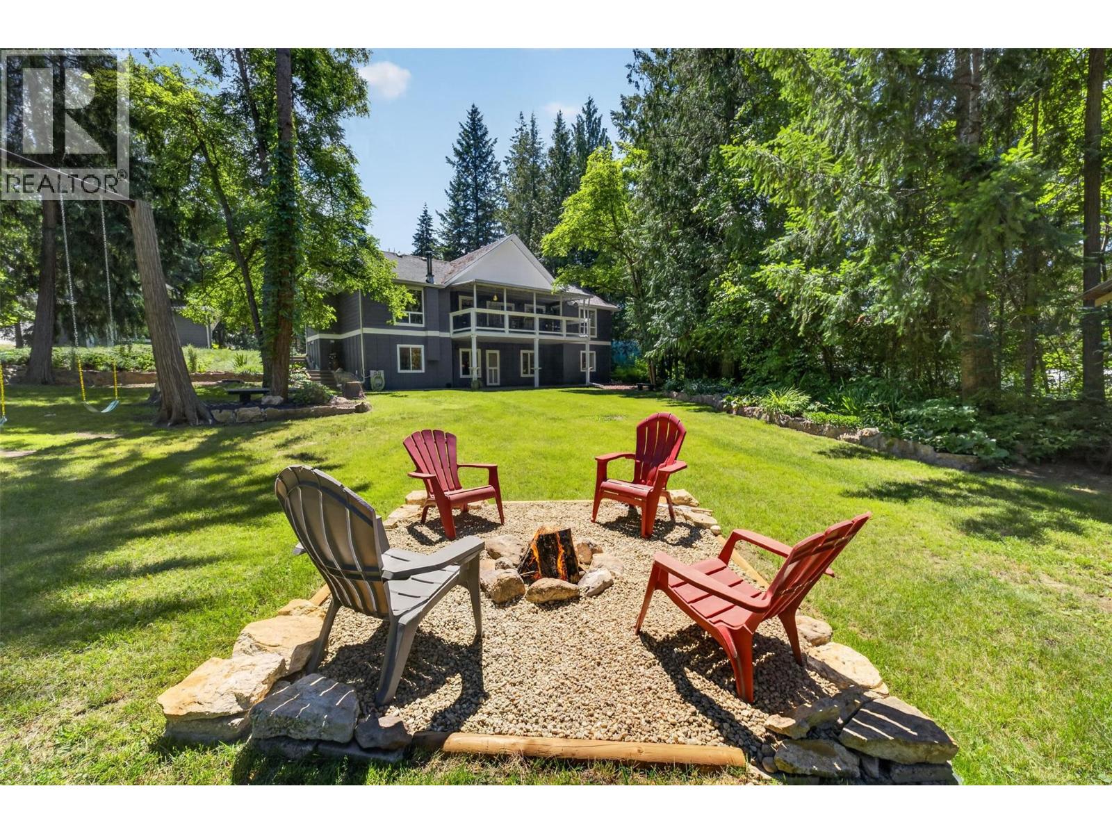 587 Hunt Road, Swansea Point, British Columbia  V0E 2K2 - Photo 9 - 10391770