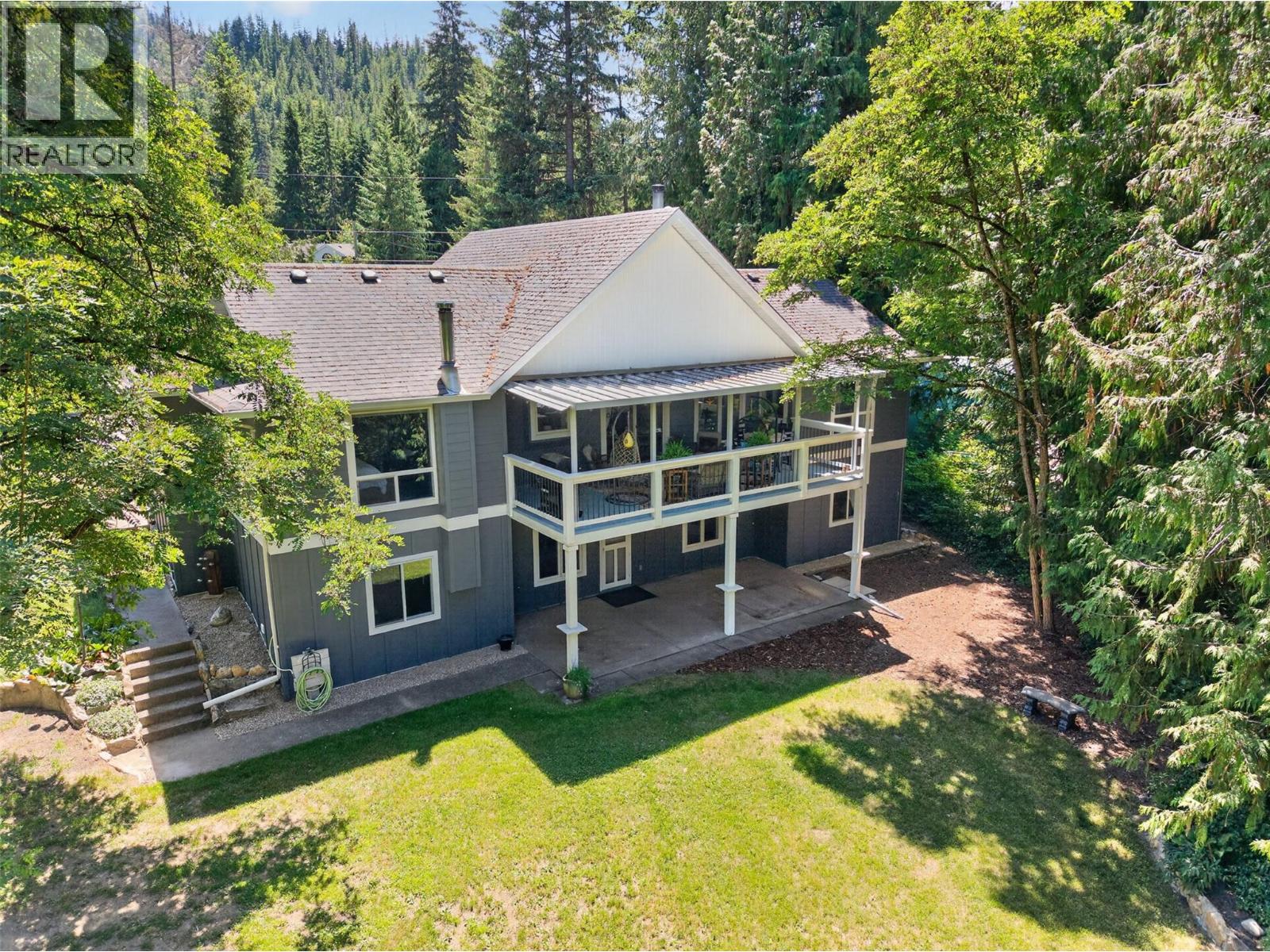 587 Hunt Road, Swansea Point, British Columbia  V0E 2K2 - Photo 10 - 10391770