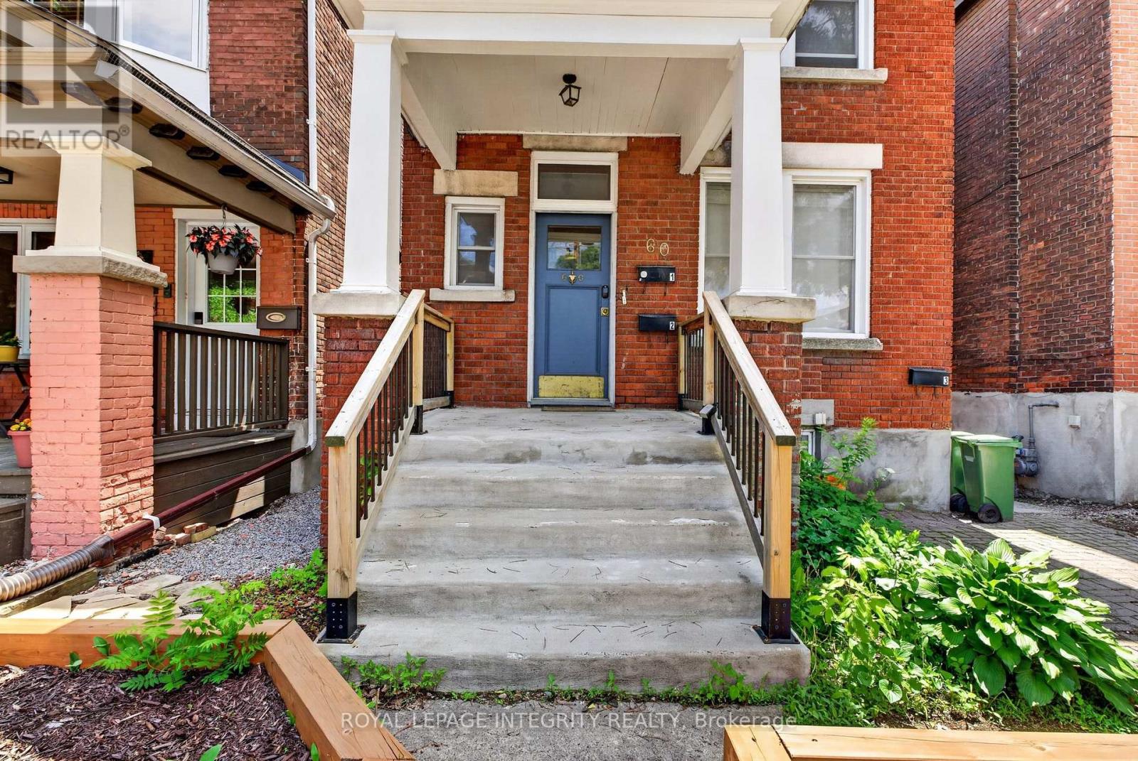 60 Clarey Avenue, Ottawa, Ontario  K1S 2R7 - Photo 2 - X13485034
