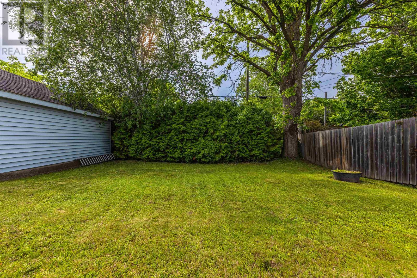 108 Hill St S, Thunder Bay, Ontario  P7B 3V1 - Photo 4 - TB2601682