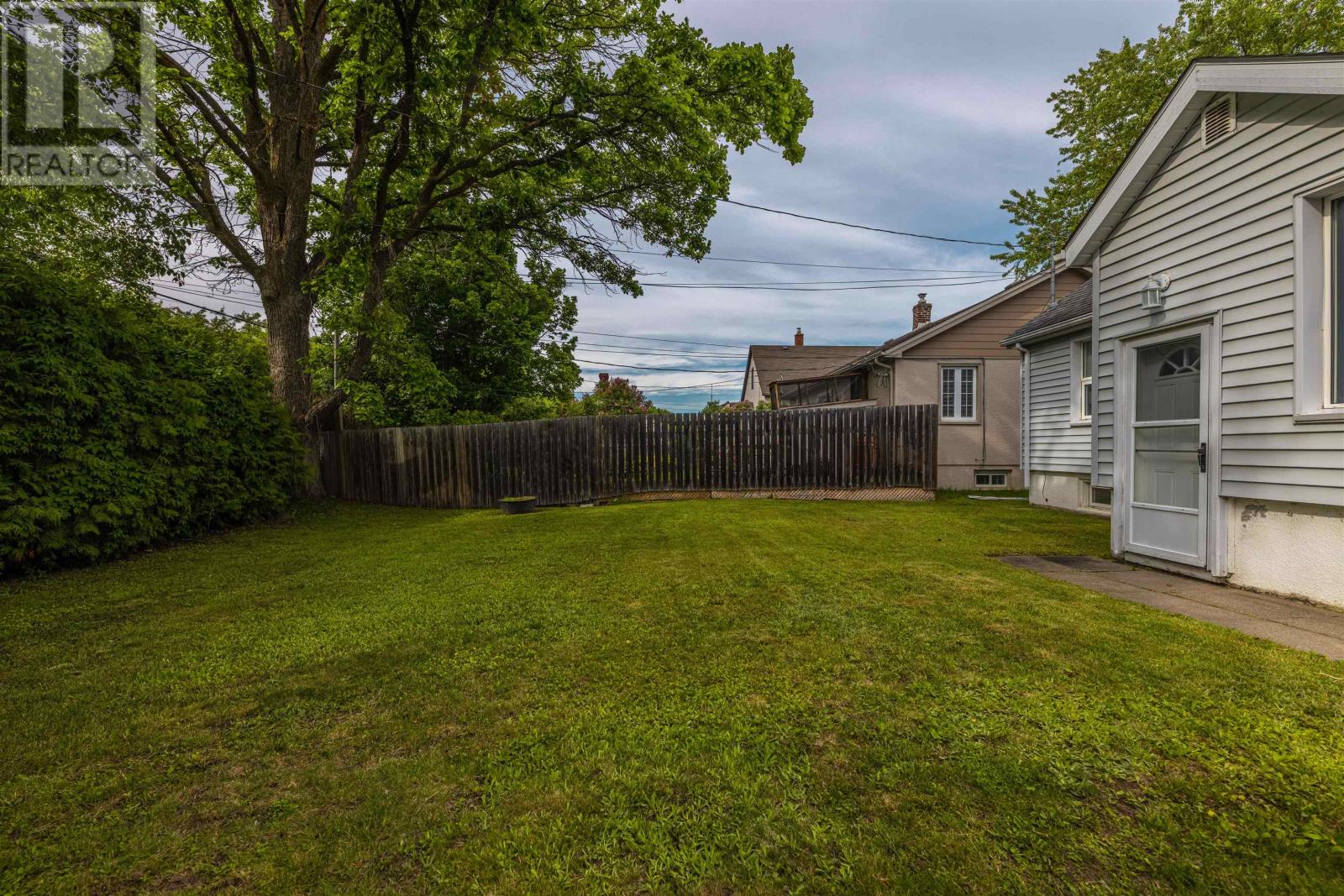 108 Hill St S, Thunder Bay, Ontario  P7B 3V1 - Photo 8 - TB2601682