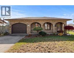 2737 BRAMLEY CRESCENT, Windsor, Ontario