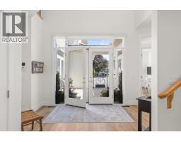 4558 Walker Road, Kelowna, British Columbia  V1W 3C7 - Photo 4 - 10391519