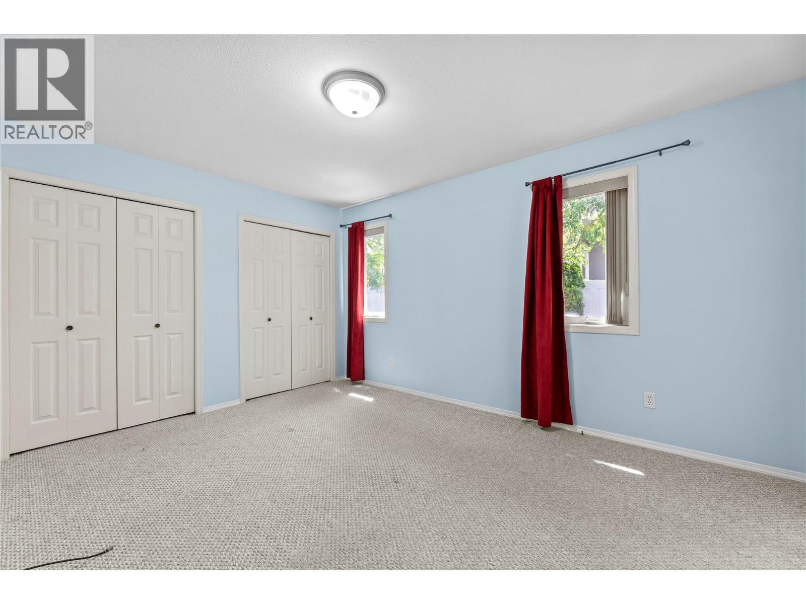 111 Harbourfront Drive NW, Salmon Arm, British Columbia  V1E 1A3 - Photo 31 - 10392343