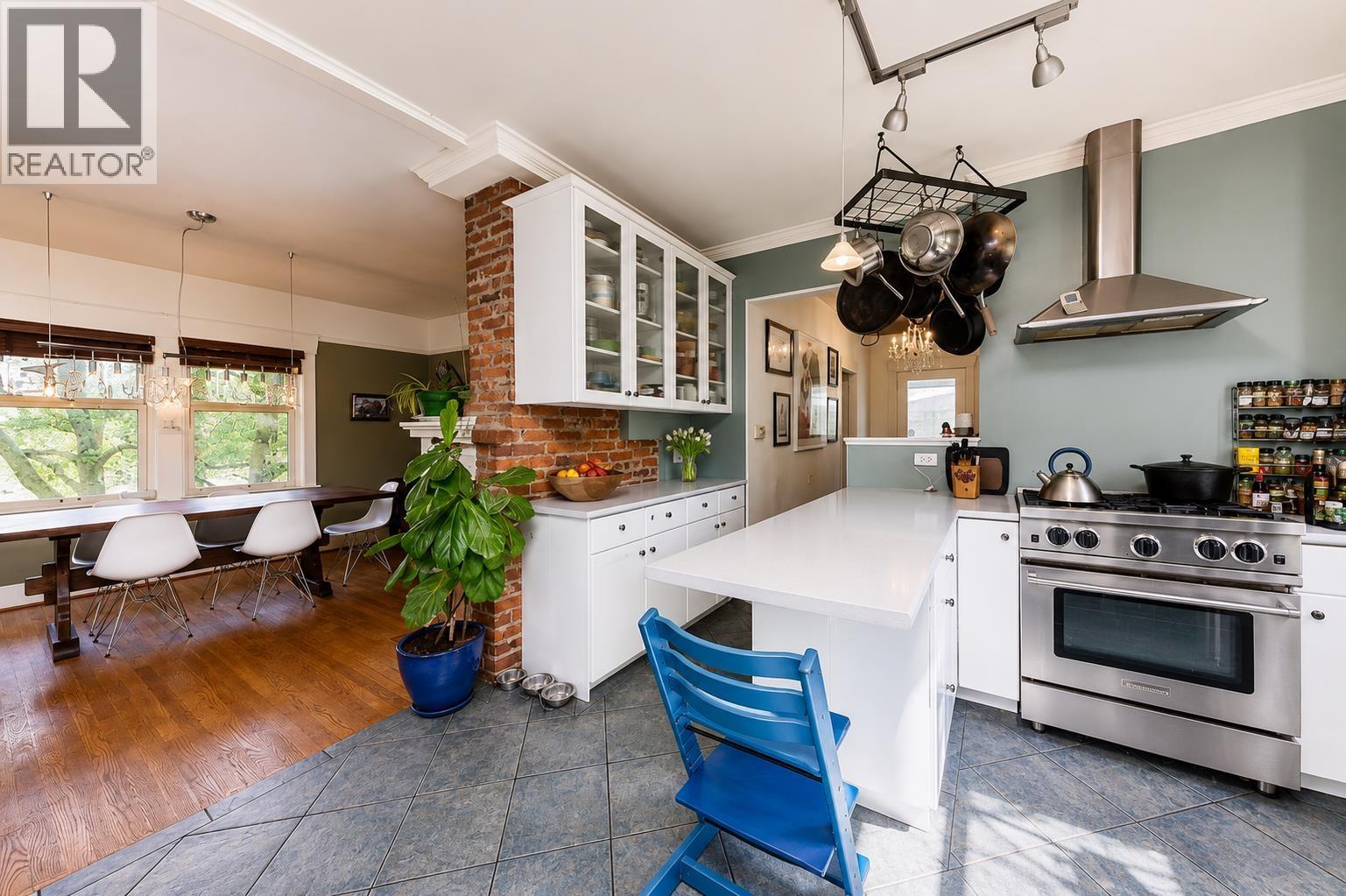 364 E 14th Street, North Vancouver, British Columbia  V7L 2N6 - Photo 15 - R3139517