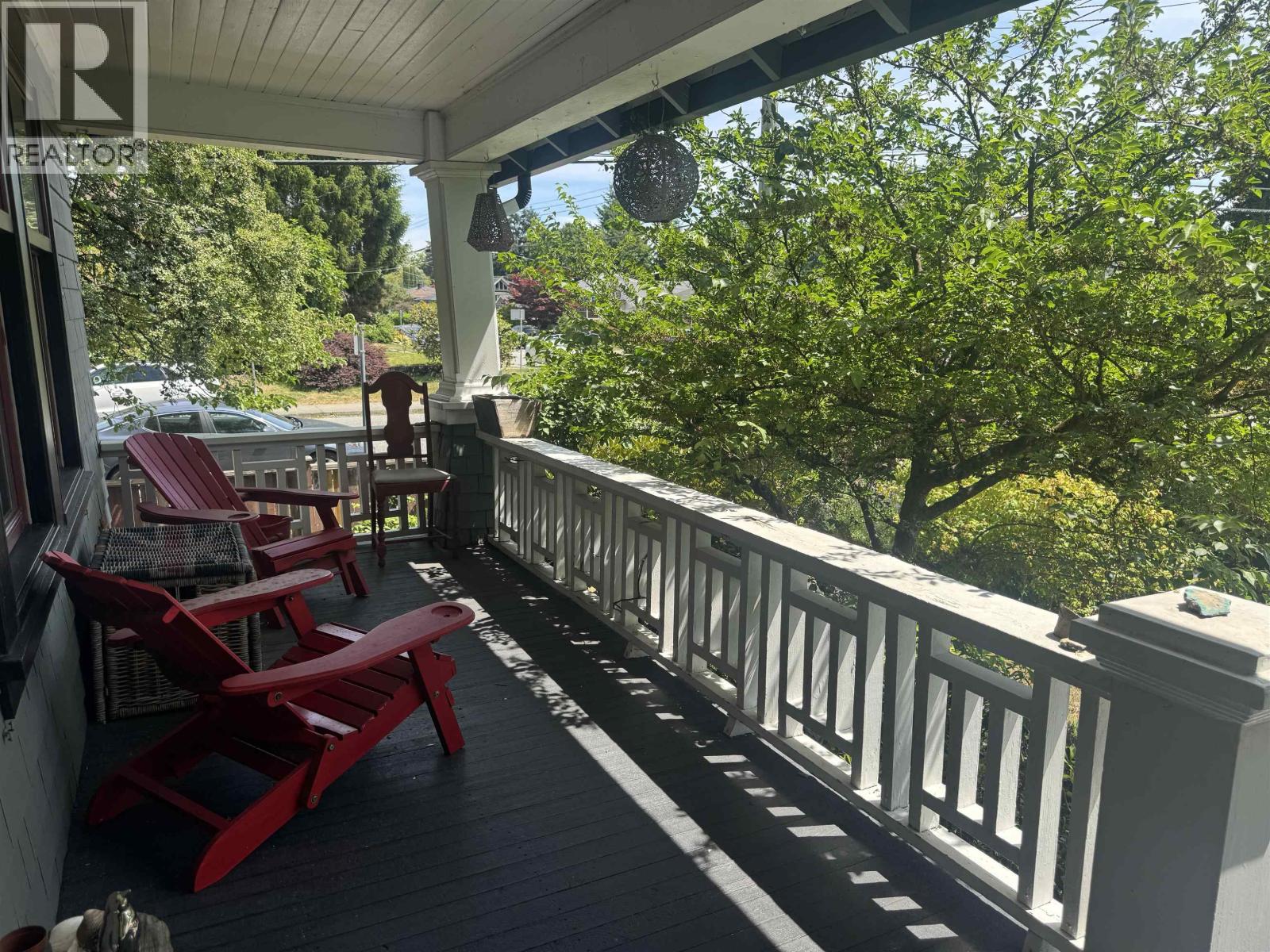 364 E 14th Street, North Vancouver, British Columbia  V7L 2N6 - Photo 3 - R3139517