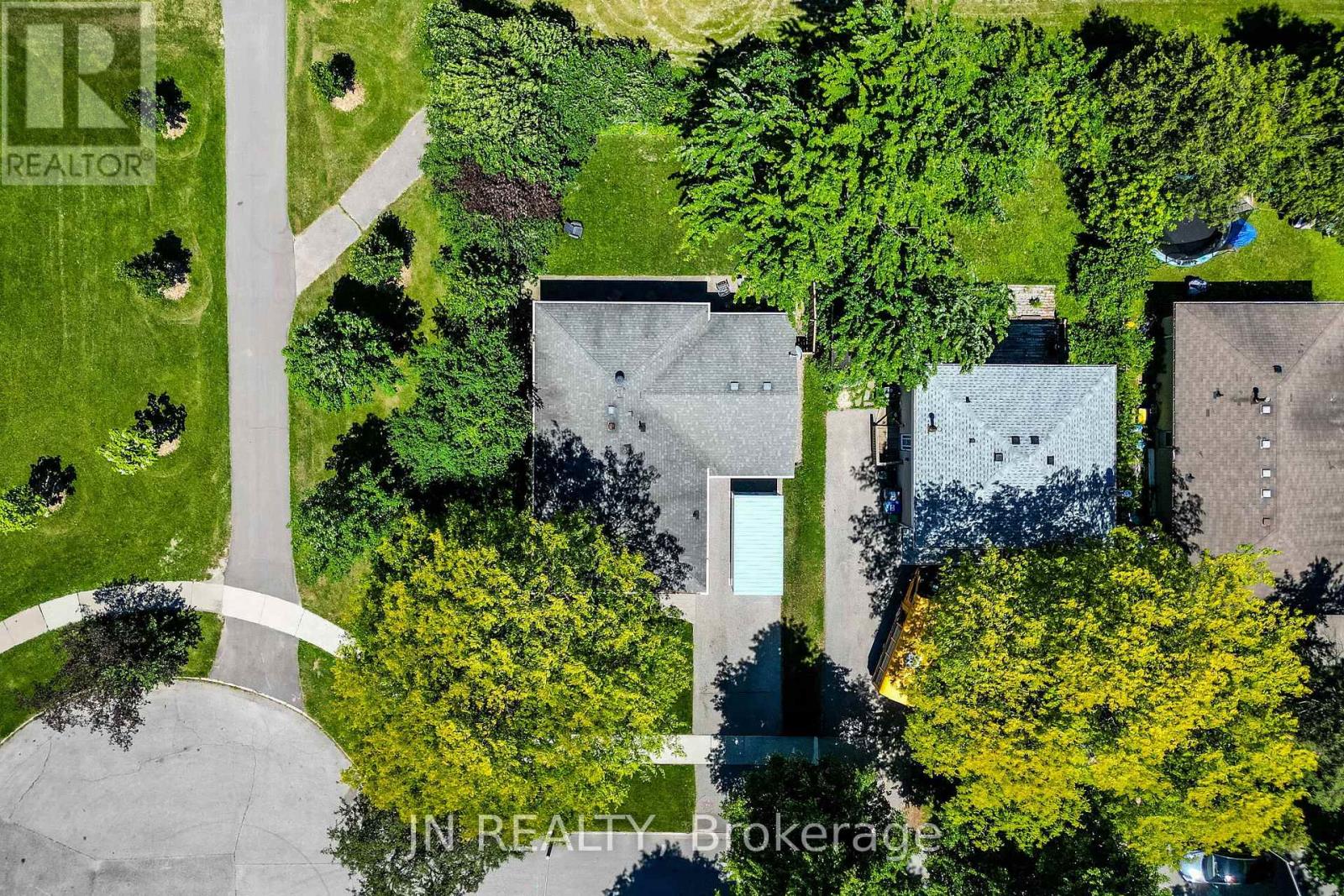32 Barkwood Court, Brampton, Ontario  L6V 2C3 - Photo 44 - W13483846