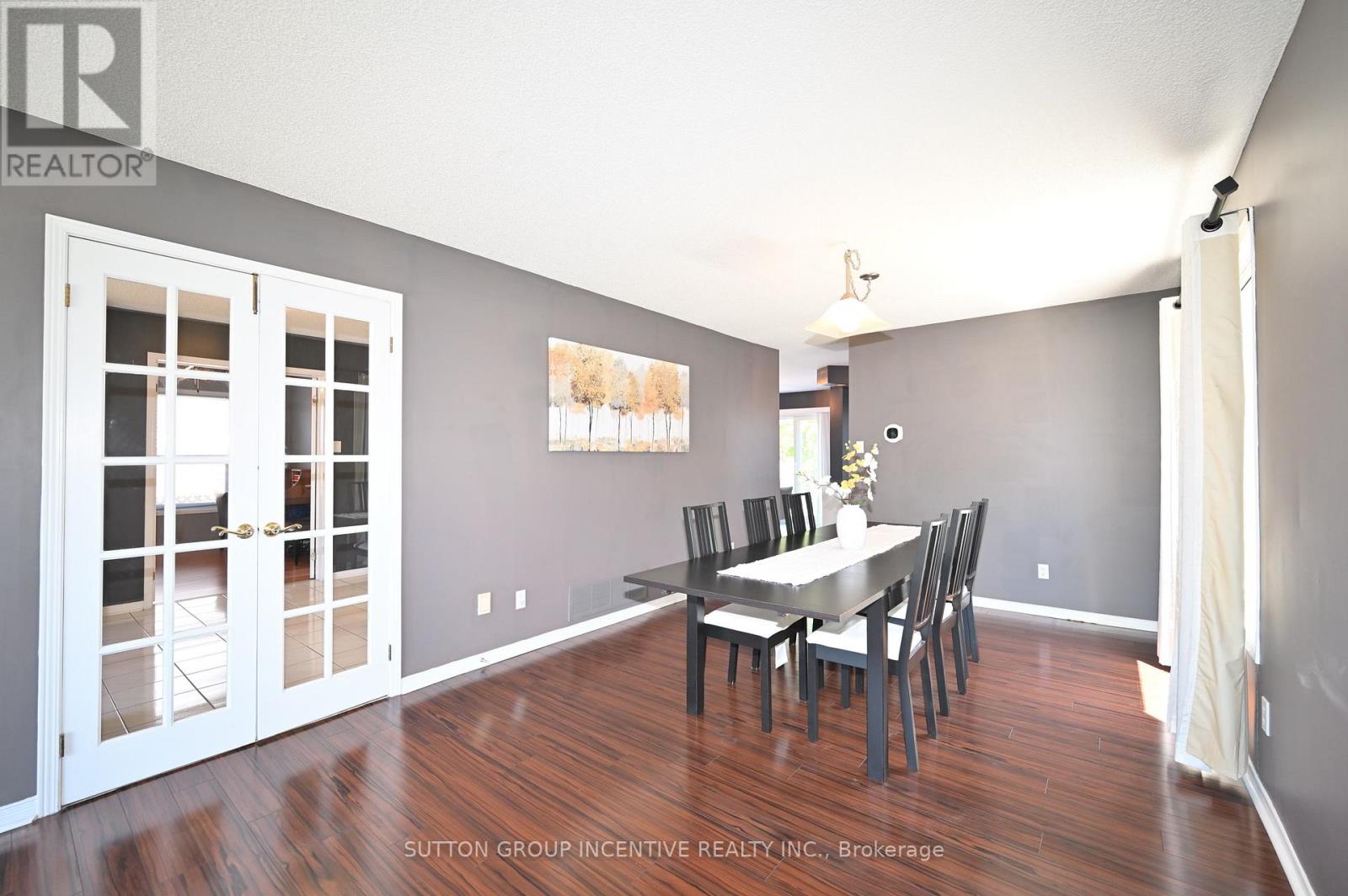 98 Cardinal Street, Barrie, Ontario  L4M 6E3 - Photo 12 - S13485014