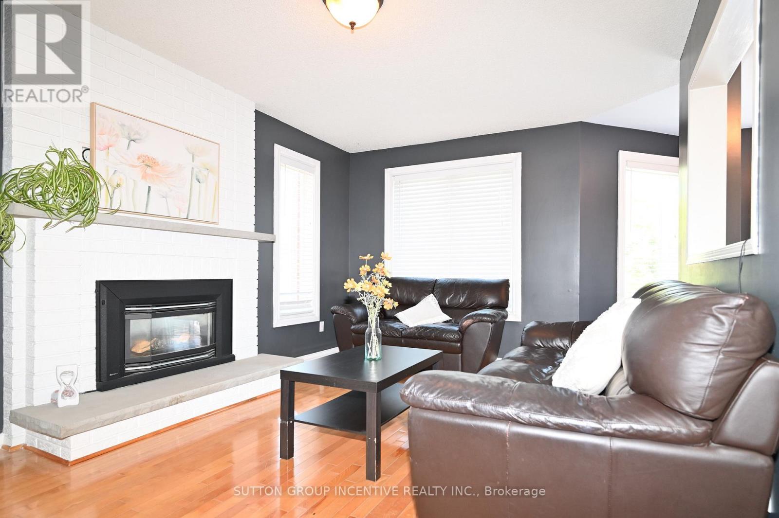 98 Cardinal Street, Barrie, Ontario  L4M 6E3 - Photo 16 - S13485014