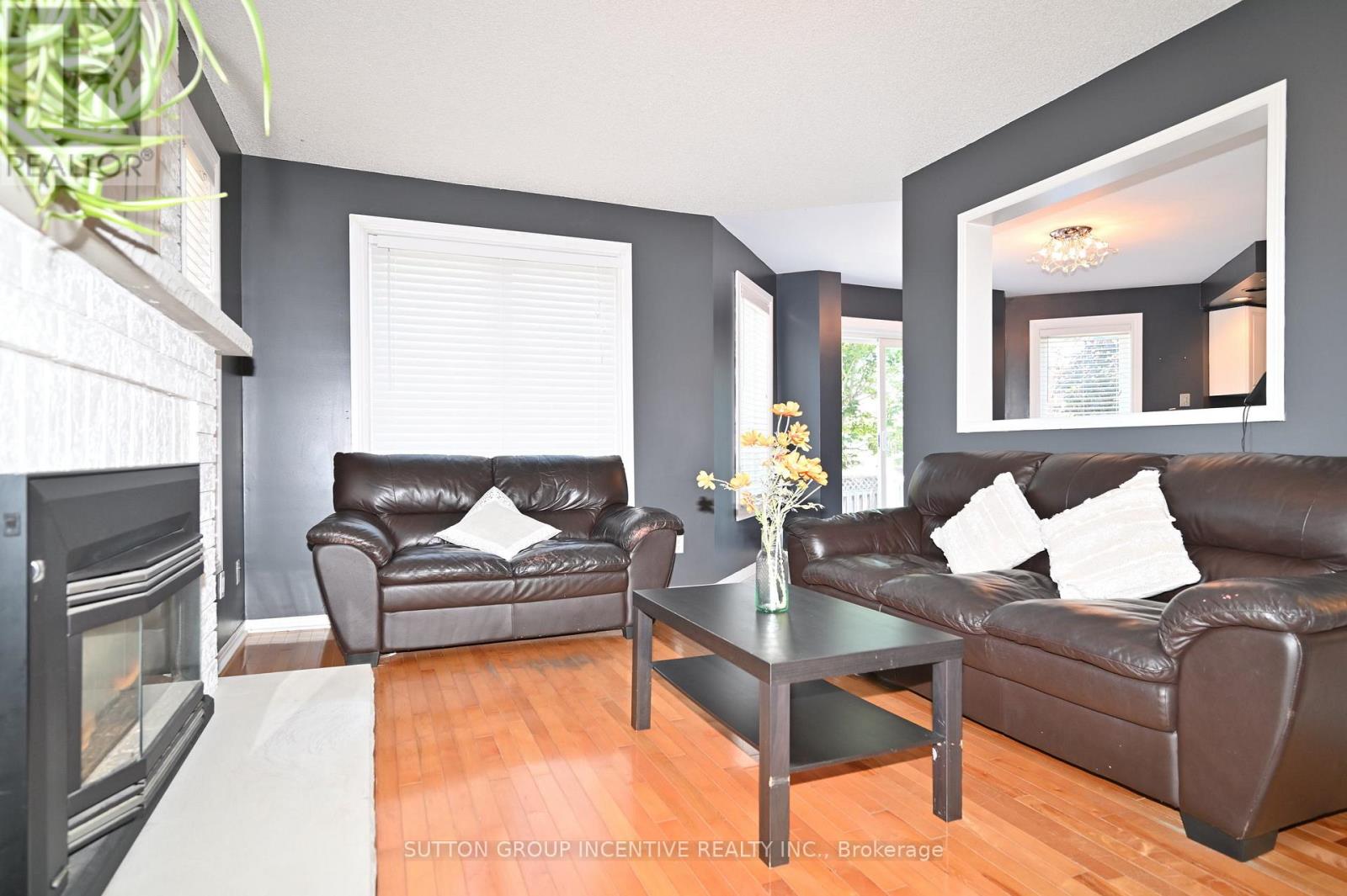 98 Cardinal Street, Barrie, Ontario  L4M 6E3 - Photo 17 - S13485014