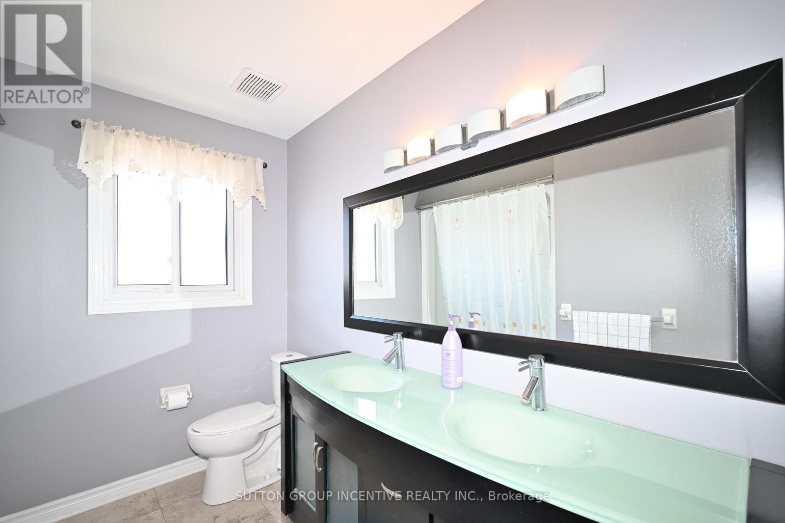 98 Cardinal Street, Barrie, Ontario  L4M 6E3 - Photo 38 - S13485014
