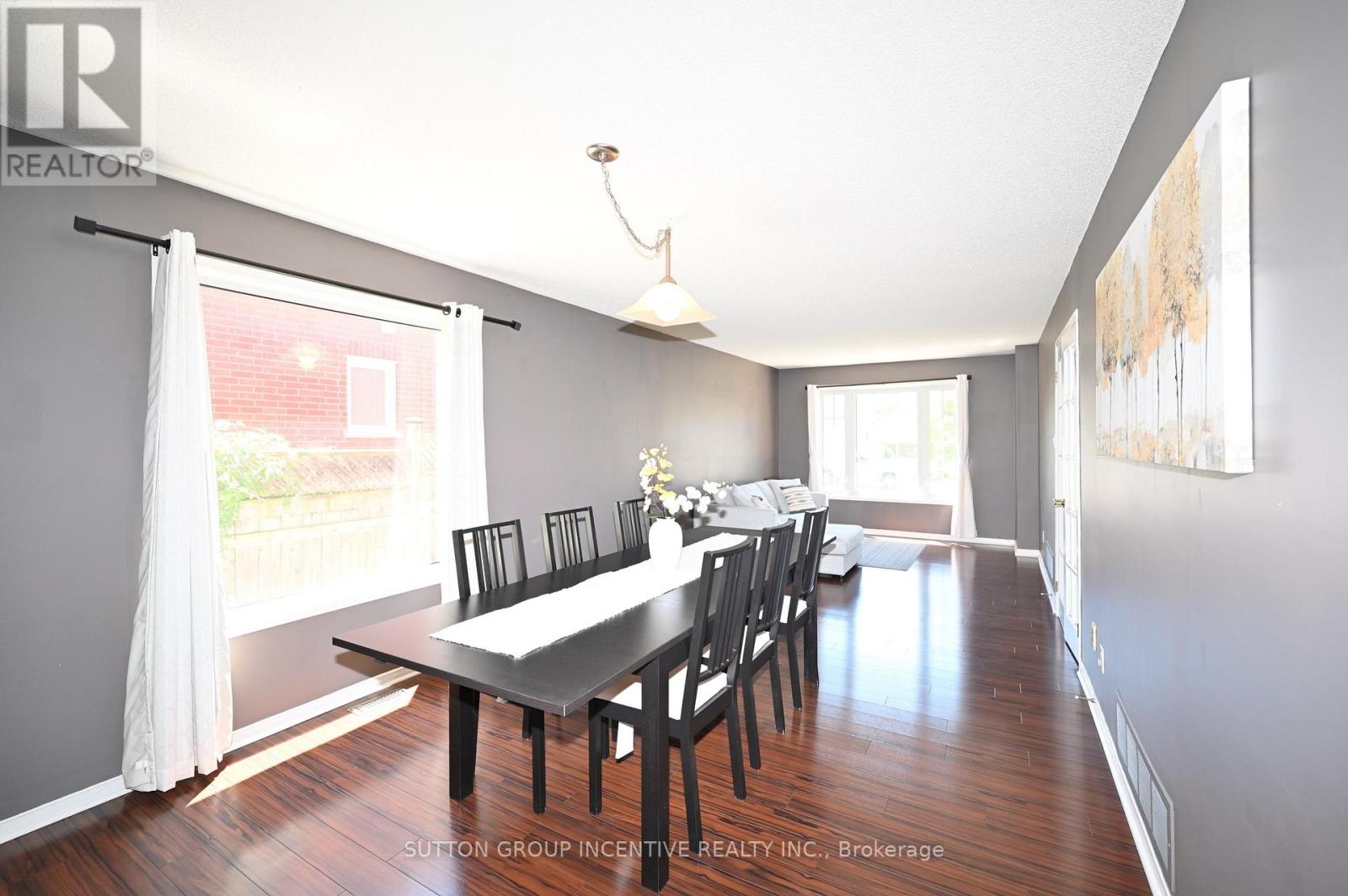 98 Cardinal Street, Barrie, Ontario  L4M 6E3 - Photo 7 - S13485014