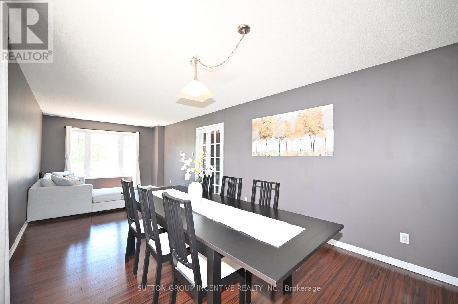 98 Cardinal Street, Barrie, Ontario  L4M 6E3 - Photo 8 - S13485014