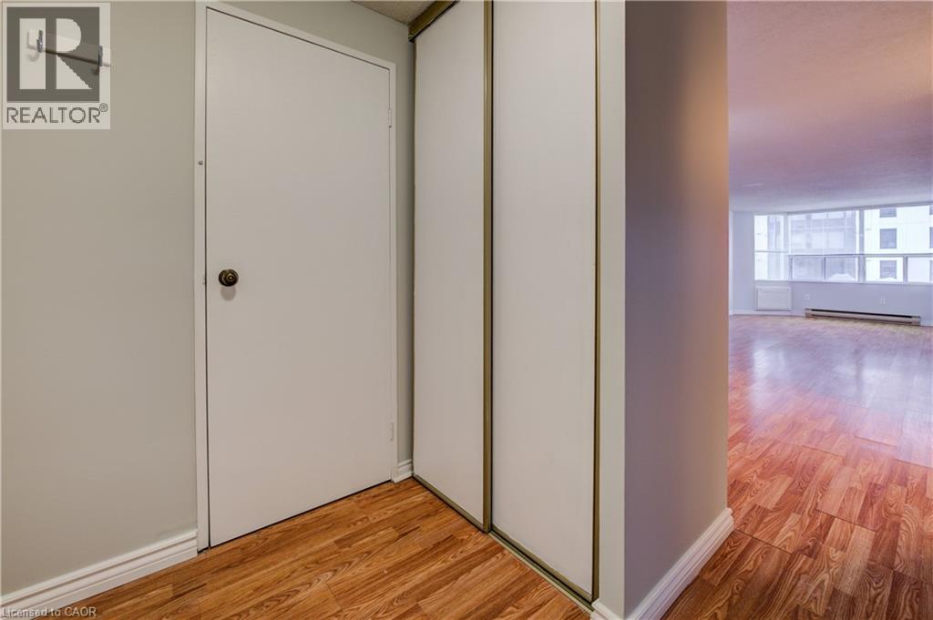 55 Green Valley Drive Unit# 811, Kitchener, Ontario  N2P 1Z6 - Photo 4 - 40842722