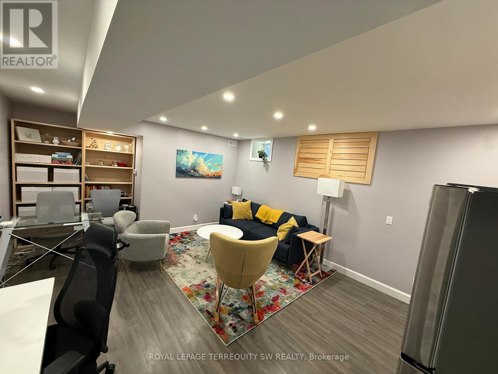1 Lower - 2134 Dundas Street W, Toronto, Ontario  M6R 1X2 - Photo 9 - W13476932