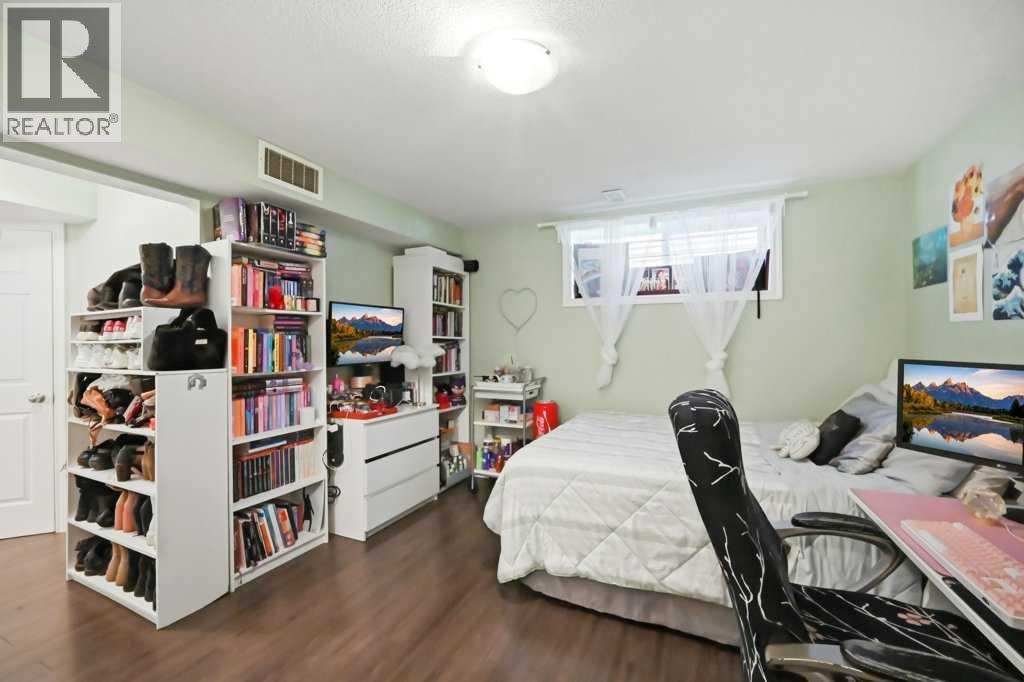 319 Everstone Drive Sw, Calgary, Alberta  T2Y 5A2 - Photo 32 - A2322552