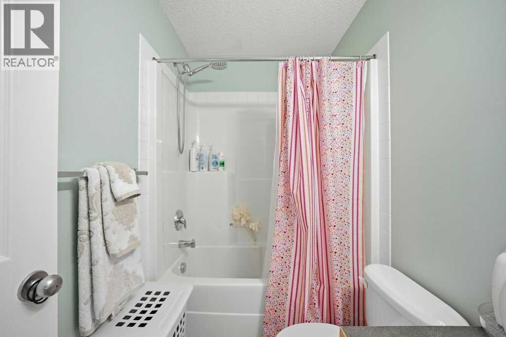 319 Everstone Drive Sw, Calgary, Alberta  T2Y 5A2 - Photo 30 - A2322552