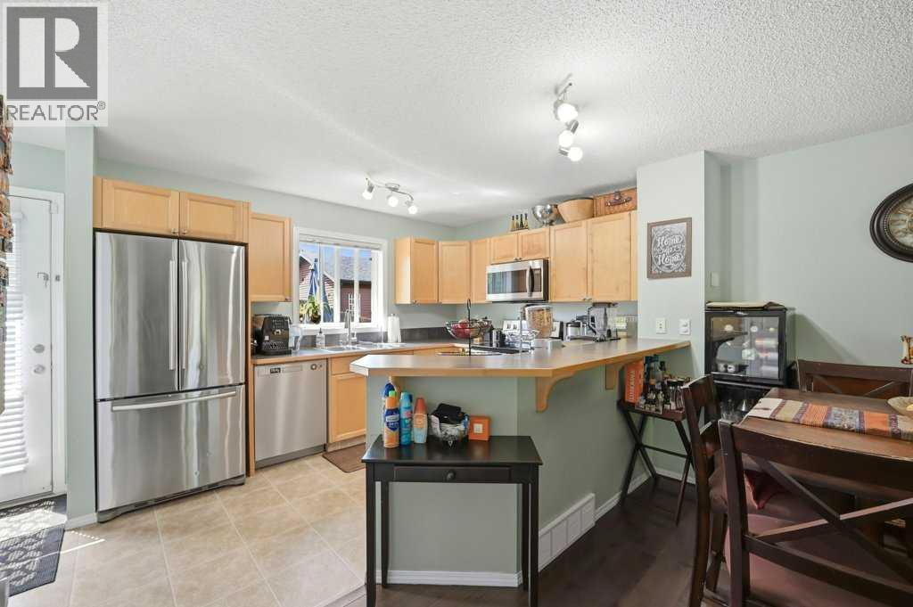 319 Everstone Drive Sw, Calgary, Alberta  T2Y 5A2 - Photo 13 - A2322552