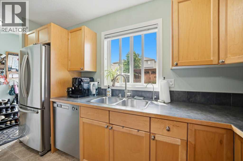 319 Everstone Drive Sw, Calgary, Alberta  T2Y 5A2 - Photo 16 - A2322552