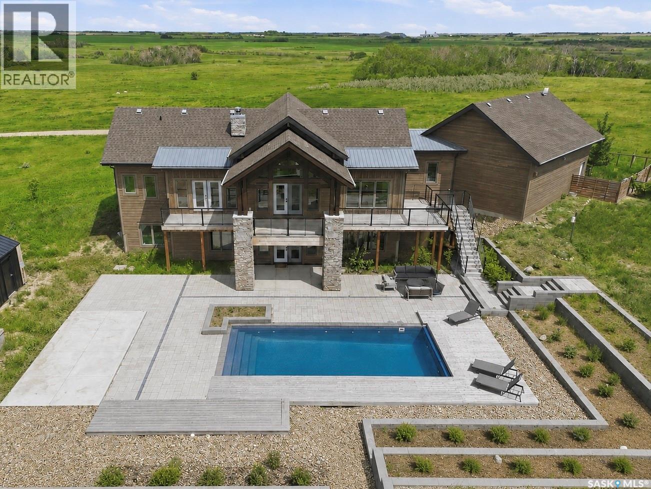Bradshaw Acreage, Blucher Rm No. 343, Saskatchewan