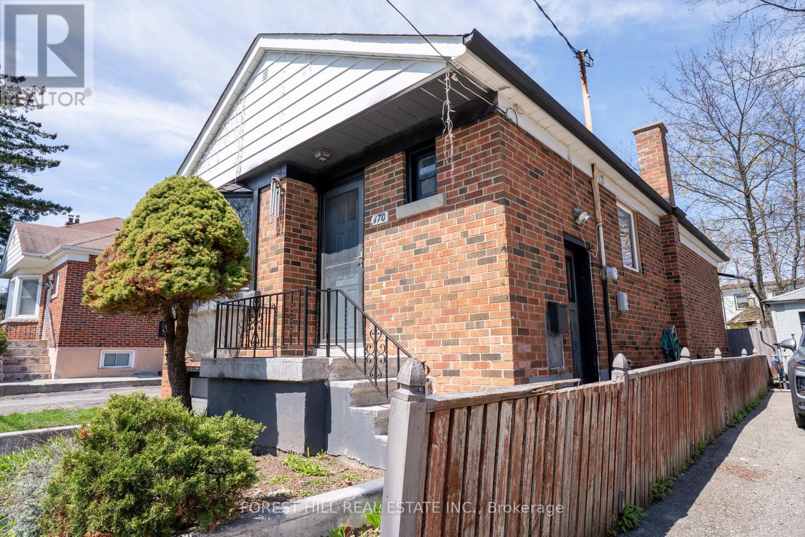170 Bogert Avenue, Toronto, Ontario  M2N 1K9 - Photo 7 - C13476766