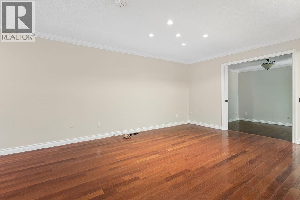 6597 Pinehurst Drive, Vancouver, British Columbia  V5X 4N9 - Photo 5 - R3139481