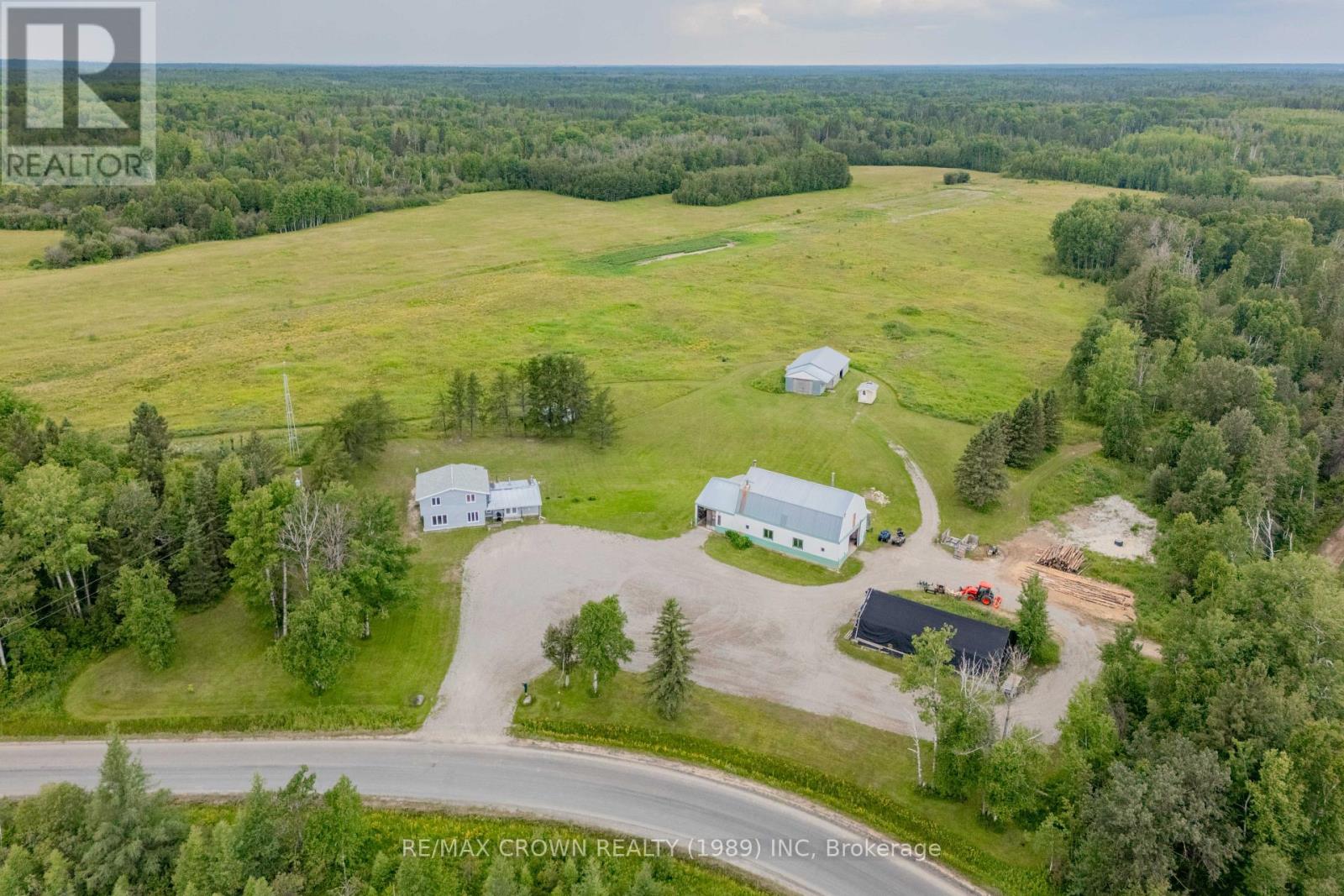 MOONBEAM - 195 OUELLETTE BAY ROAD, Kapuskasing, Ontario