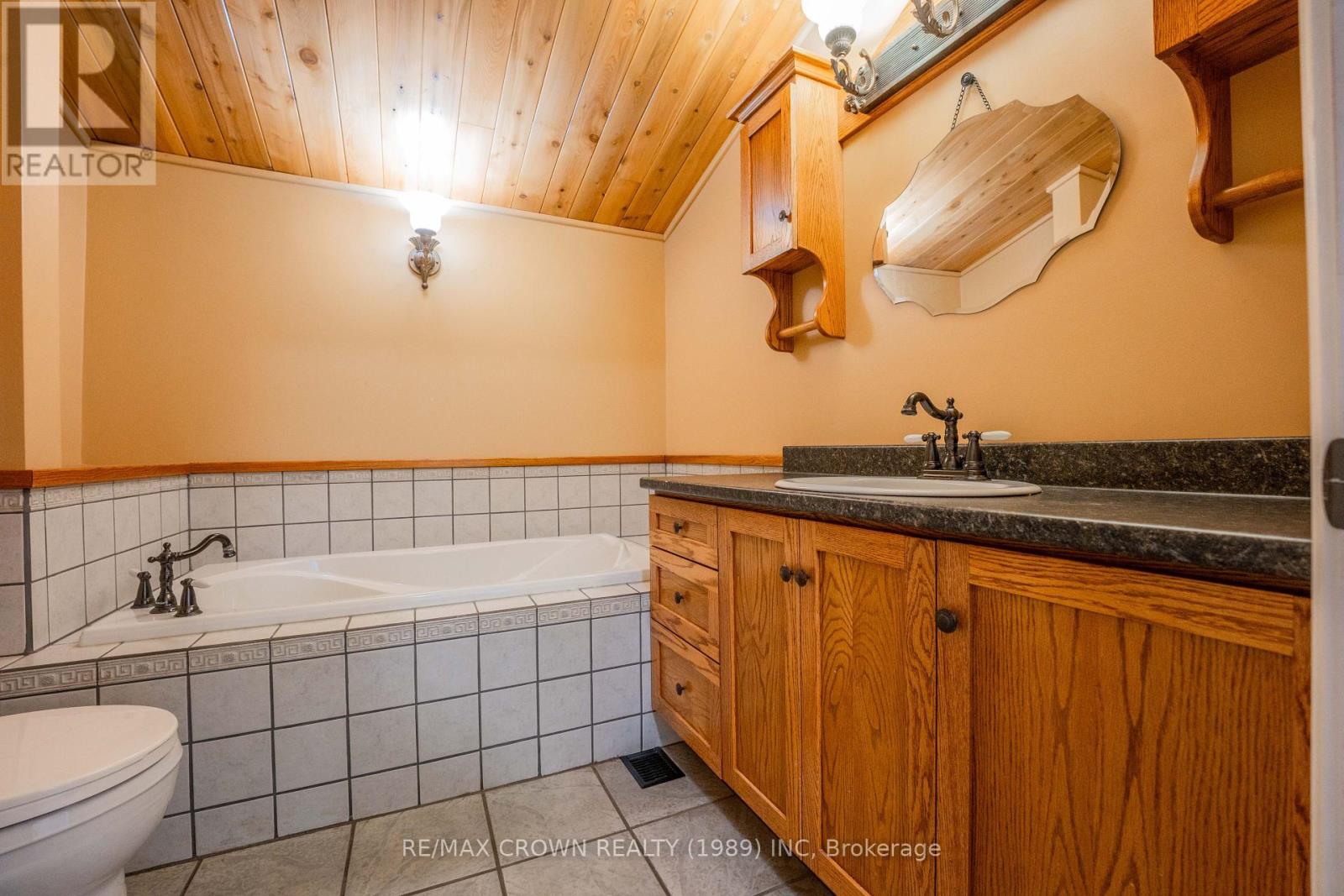 Moonbeam - 195 Ouellette Bay Road, Kapuskasing, Ontario  P0L 1V0 - Photo 23 - T13485144