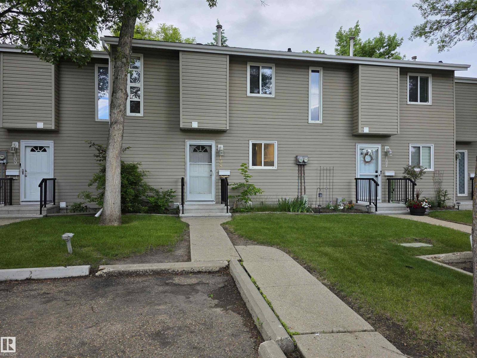#108 87 BROOKWOOD DR, Spruce Grove, Alberta