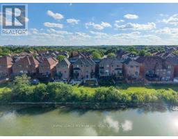 13 SUMMITRIDGE COURT, Brampton, Ontario
