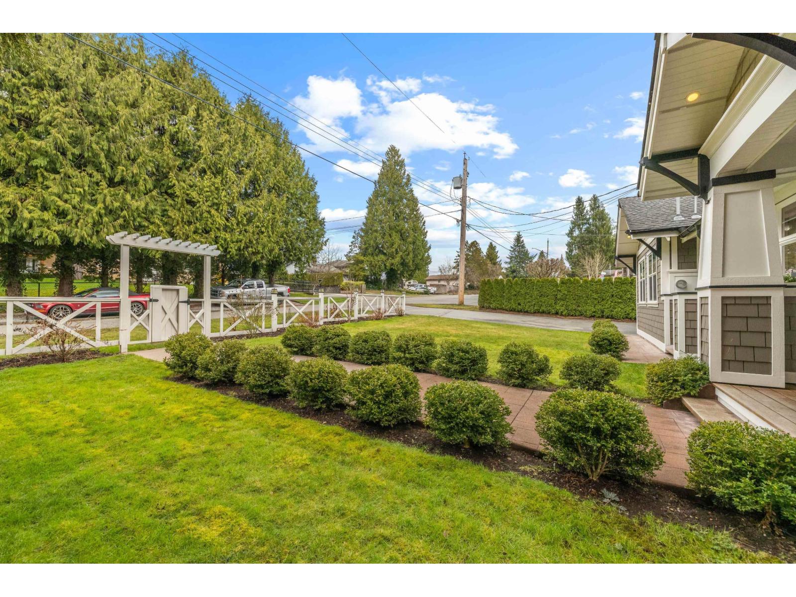 20492 43 Avenue, Langley, British Columbia  V3A 3C2 - Photo 3 - R3139593