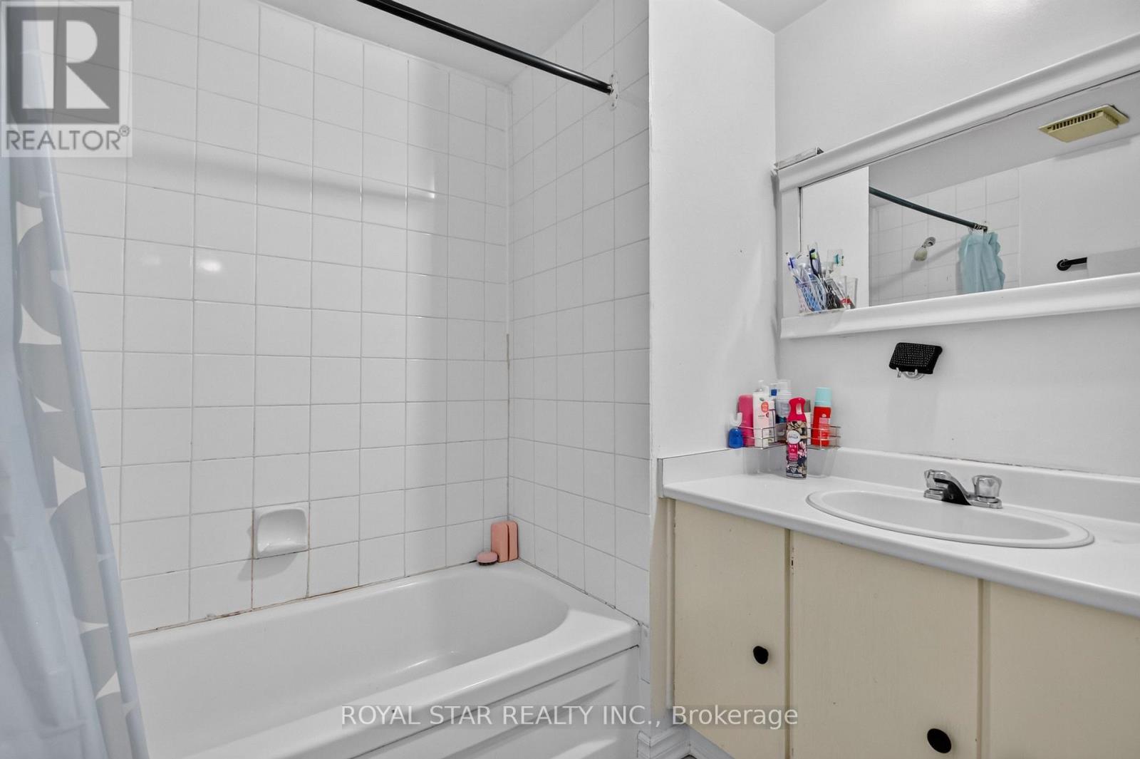 5 - 3333 MCCARTHY ROAD - Photo 27