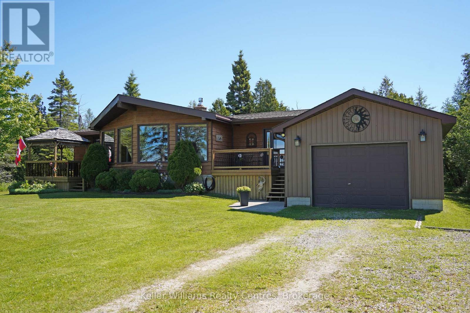 453 SHORELINE AVENUE, South Bruce Peninsula