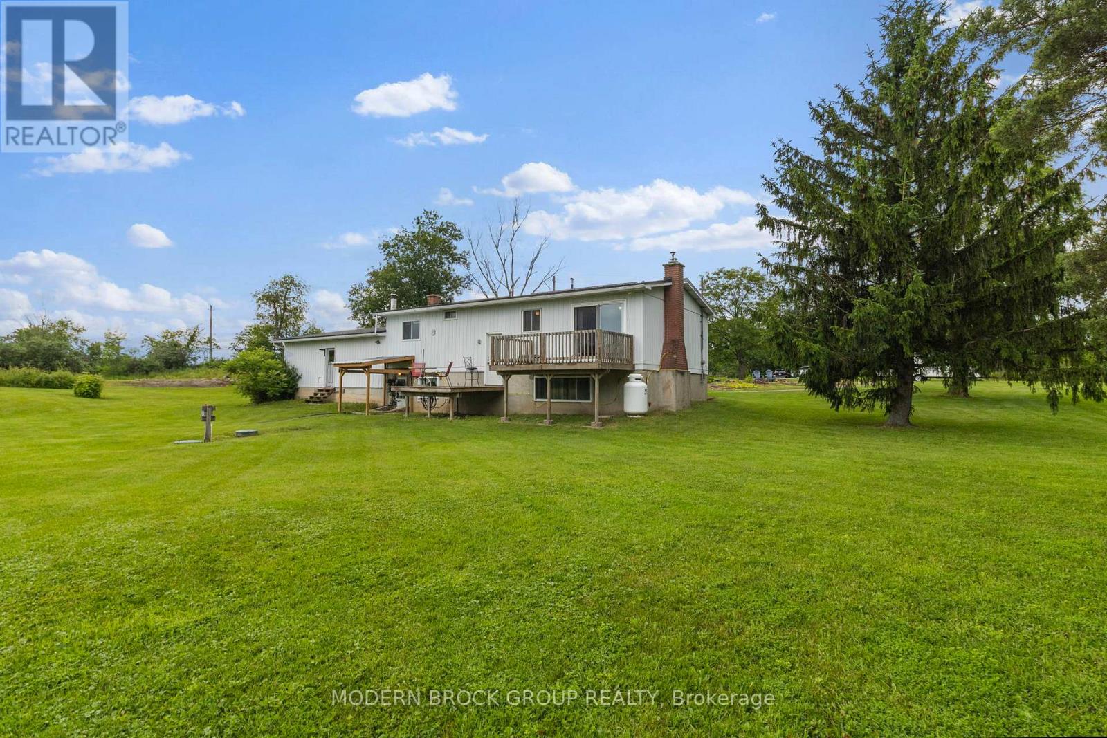 1057 Cty Rd 2 Road, Front Of Leeds & Seeleys Bay, Ontario  K0E 1L0 - Photo 7 - X13485202