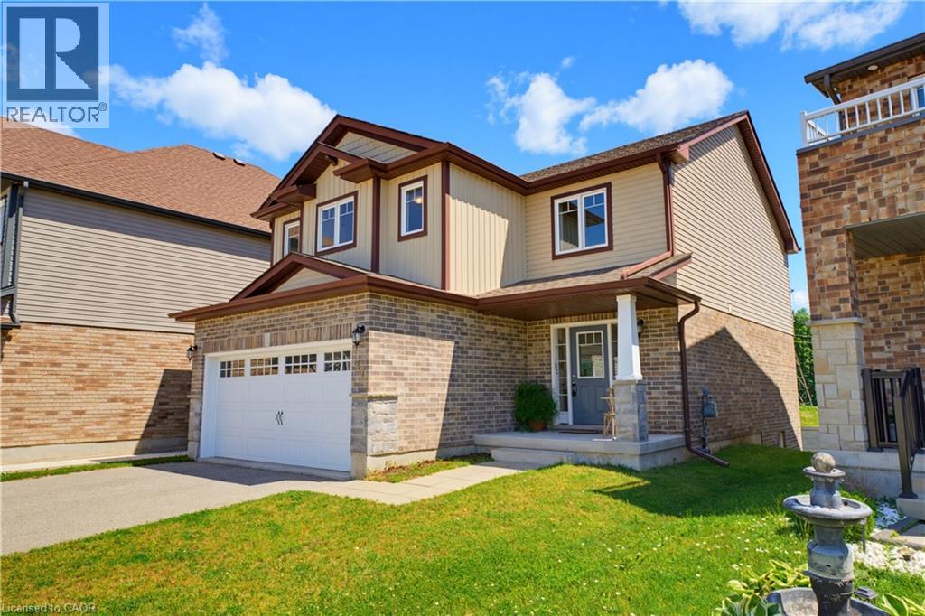 47 Newcastle Court, Kitchener, Ontario  N2R 0G7 - Photo 3 - 40841397