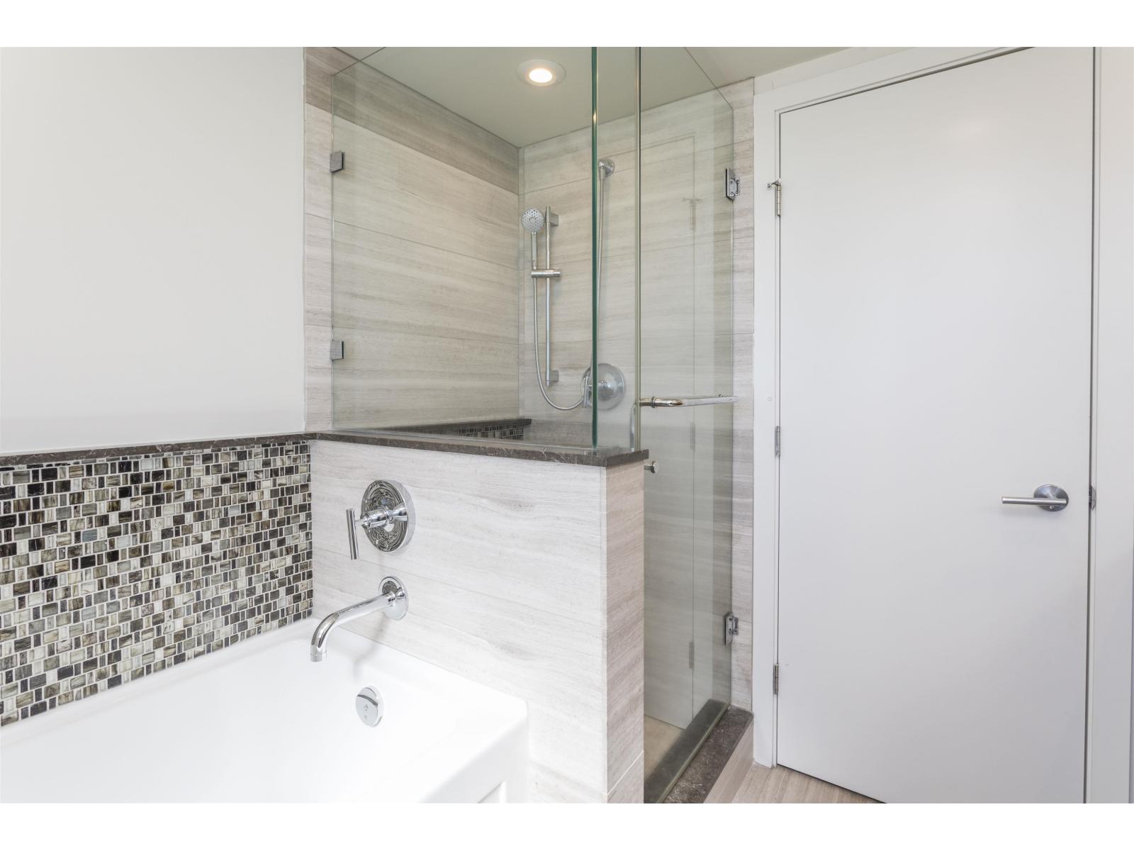 402 1160 Oxford Street, White Rock, British Columbia  V4B 0B3 - Photo 26 - R3139022