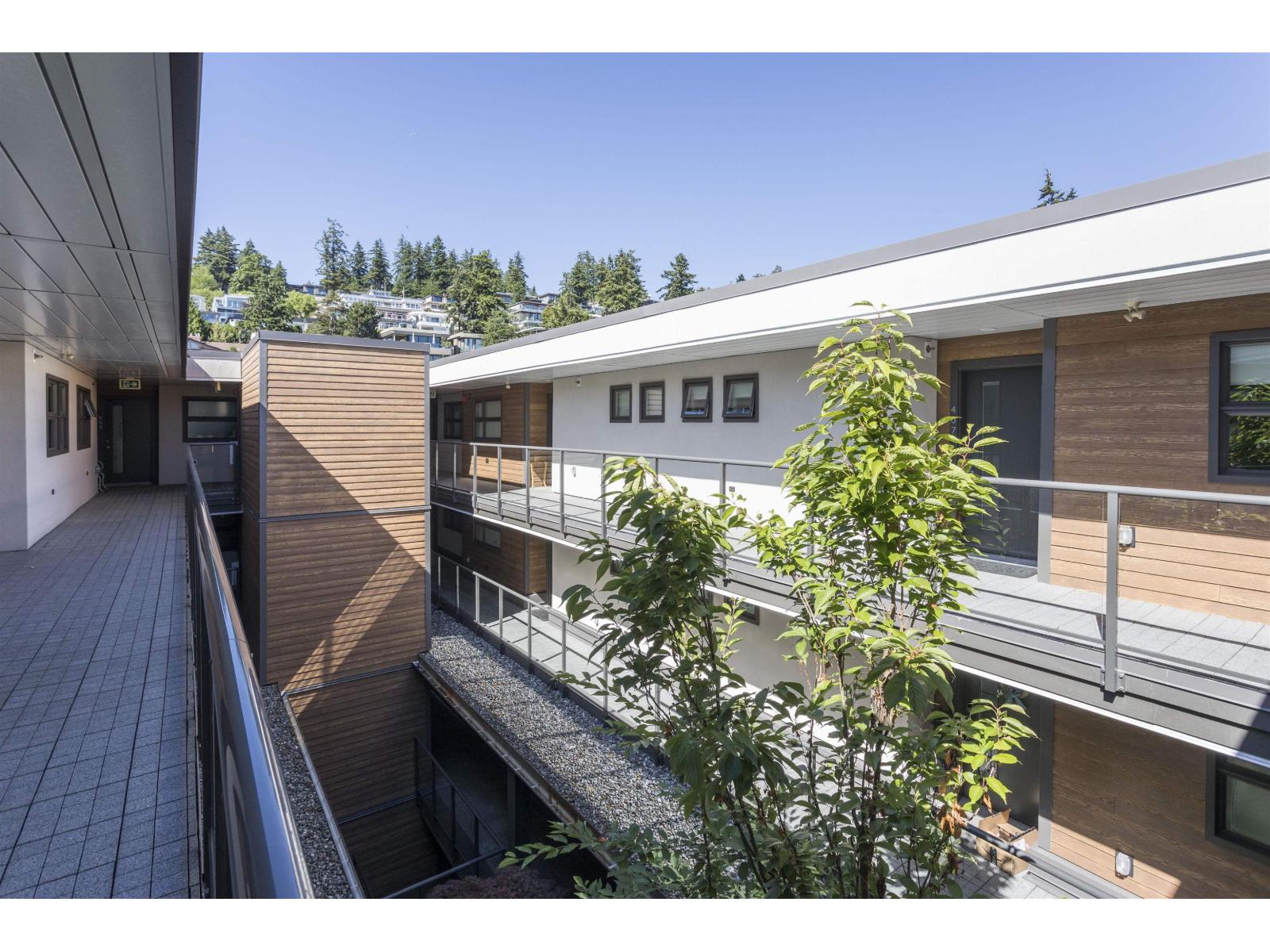 402 1160 Oxford Street, White Rock, British Columbia  V4B 0B3 - Photo 36 - R3139022