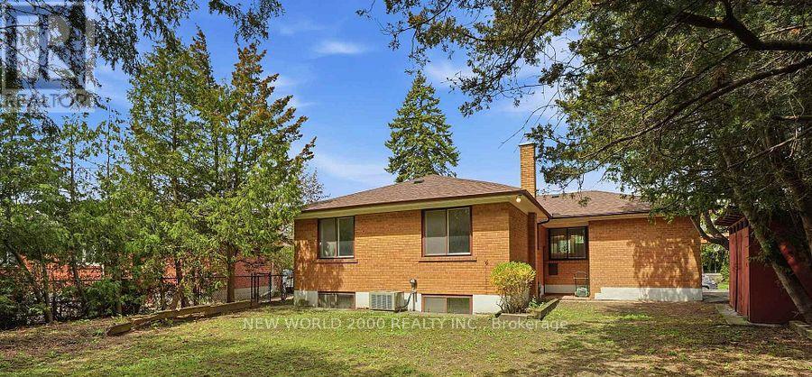 145 Elvaston Drive, Toronto, Ontario  M4A 1N8 - Photo 12 - C13445976