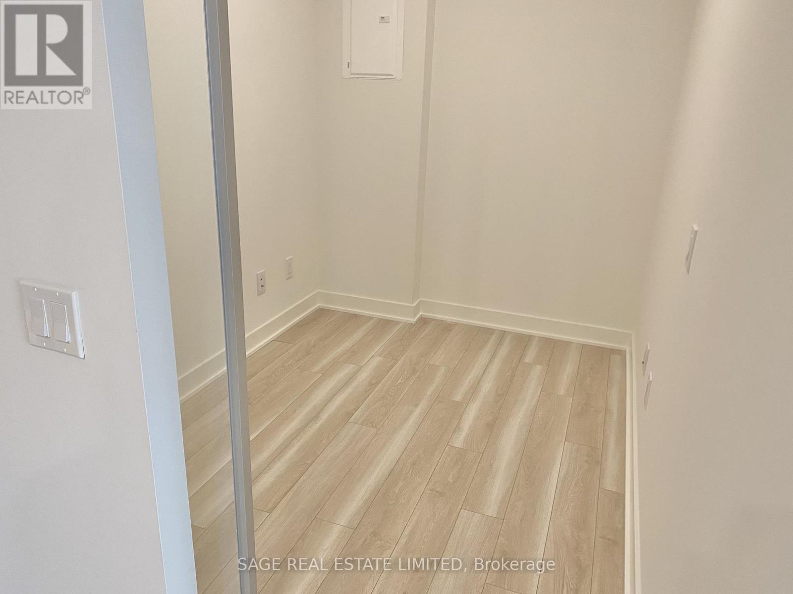 801 - 17 Bathurst Street, Toronto, Ontario  M5V 0N1 - Photo 16 - C13485278