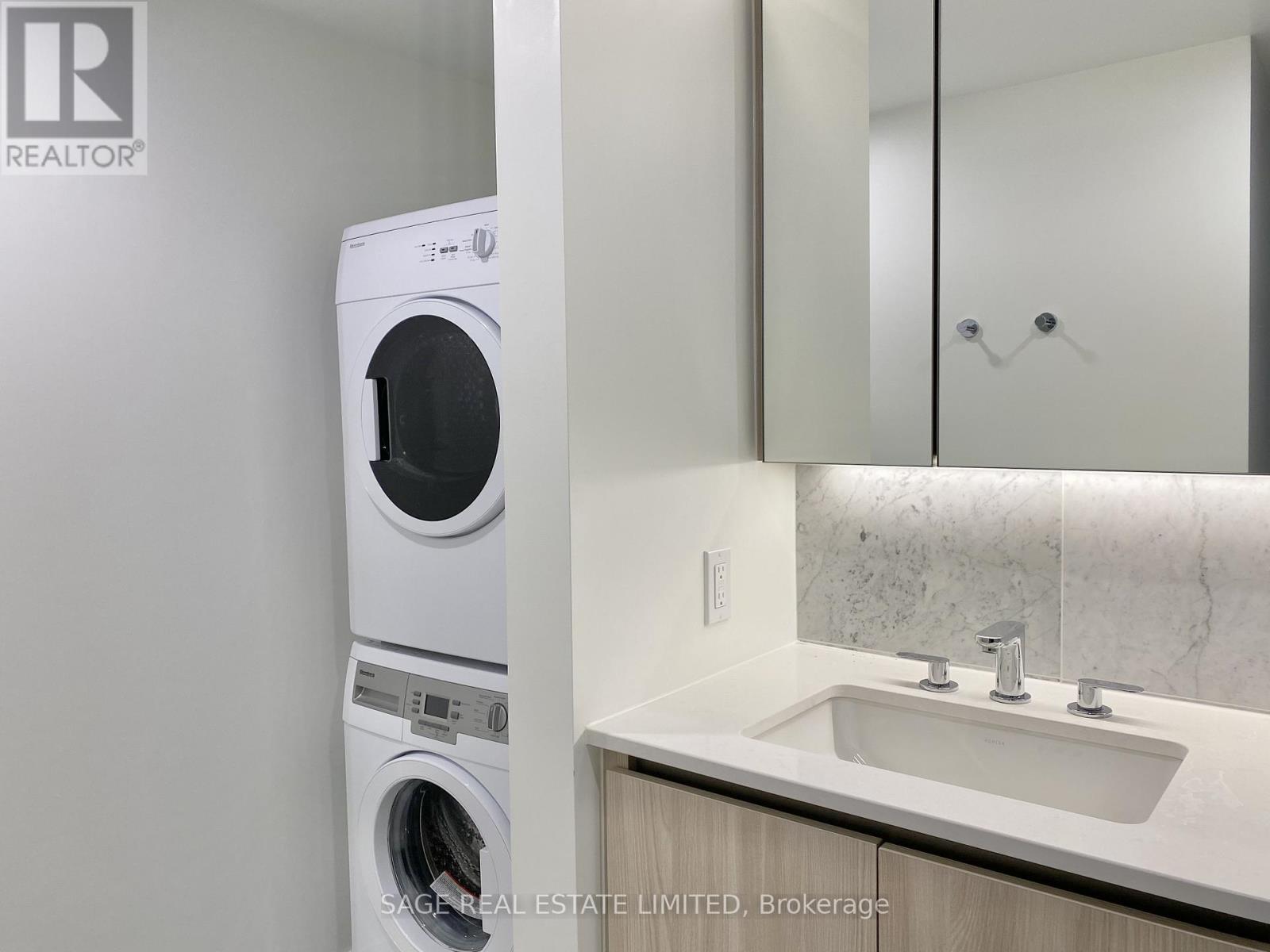 801 - 17 Bathurst Street, Toronto, Ontario  M5V 0N1 - Photo 17 - C13485278