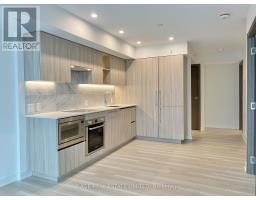 801 - 17 BATHURST STREET, Toronto, Ontario