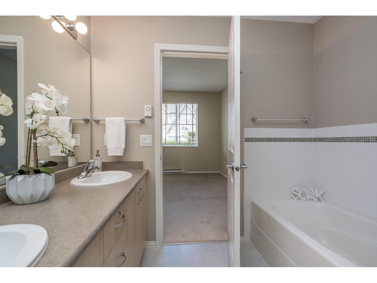 49 15868 85 Avenue, Surrey, British Columbia  V4N 0Y9 - Photo 29 - R3138465
