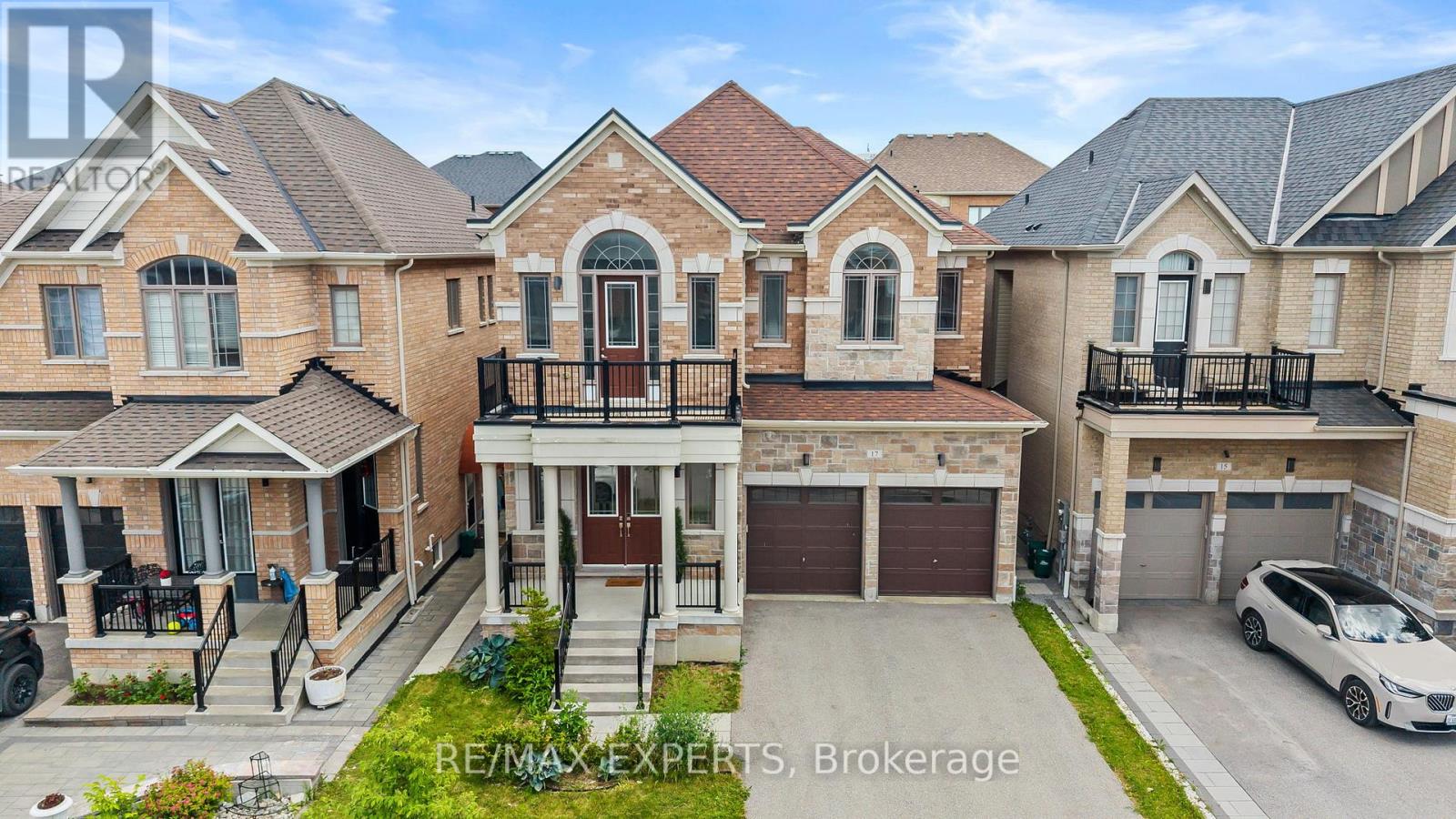 17 RED ROSE LANE, East Gwillimbury, Ontario