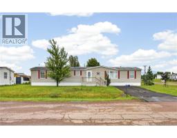 2 Dartmouth Court, Riverview, New Brunswick